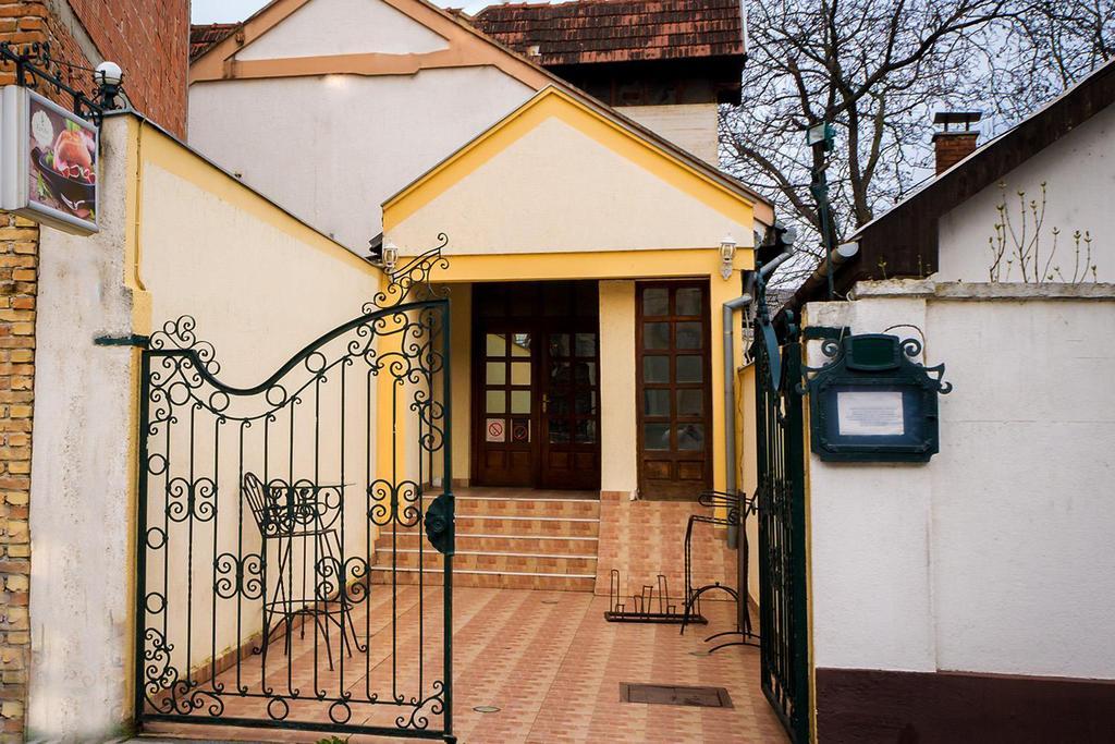 Ugostiteljski Objekat Karibo Hotel Sombor Exterior foto